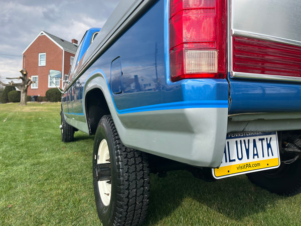 1985 Ford F-250 Lariat