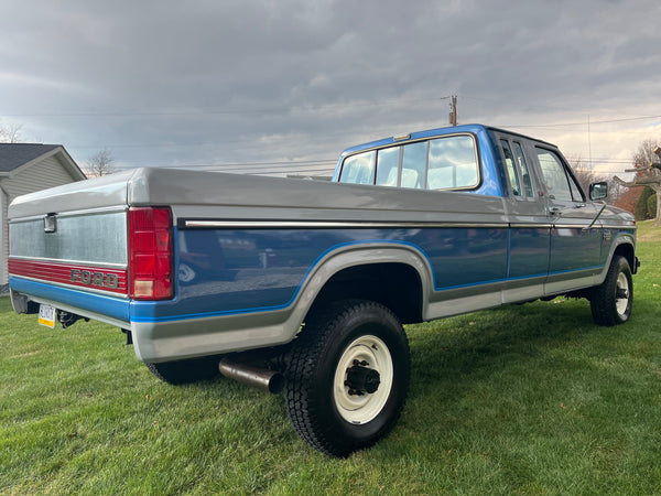 1985 Ford F-250 Lariat