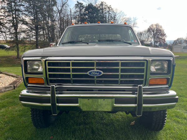 1985 Ford F-250 Lariat