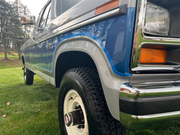 1985 Ford F-250 Lariat