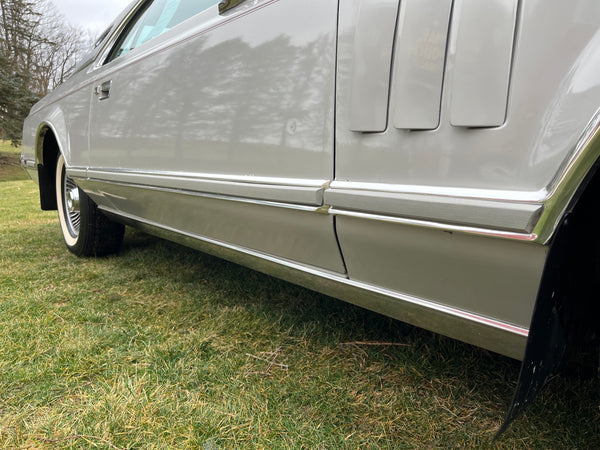 1977 Lincoln Continental Mark V