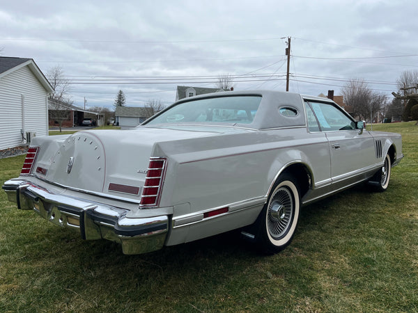 1977 Lincoln Continental Mark V