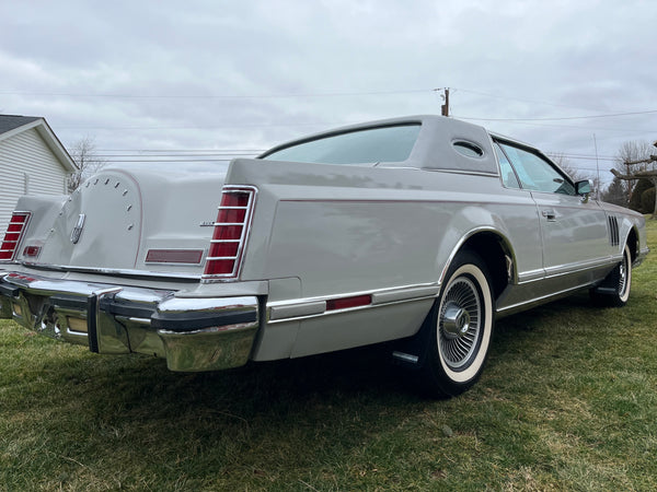 1977 Lincoln Continental Mark V