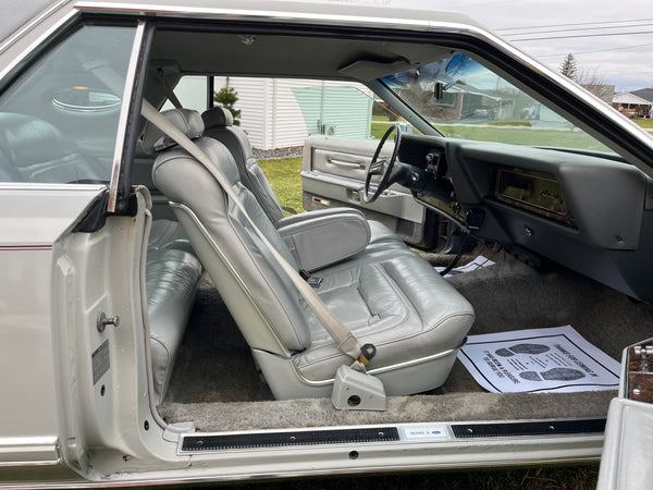 1977 Lincoln Continental Mark V