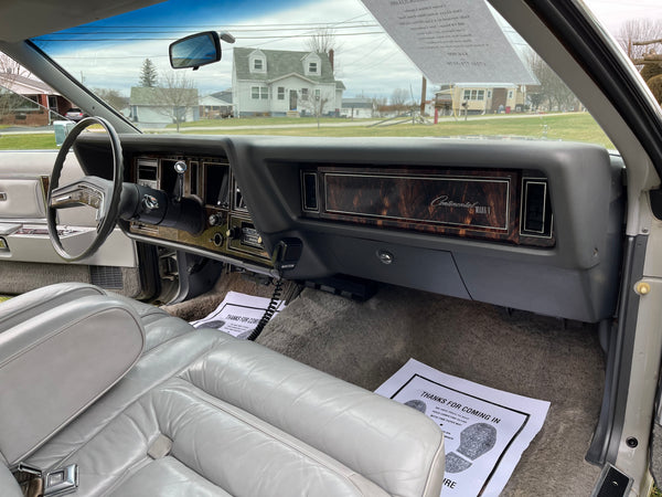 1977 Lincoln Continental Mark V