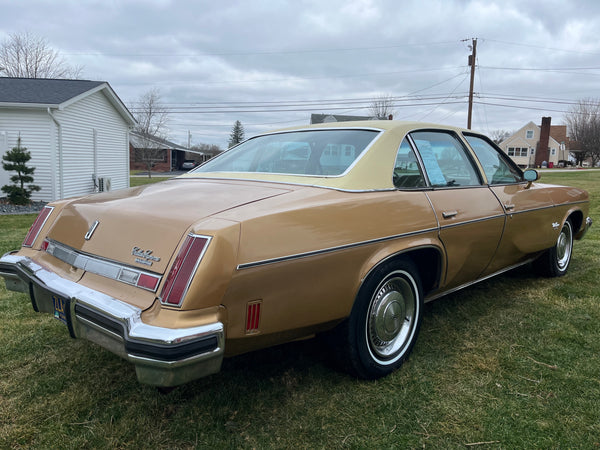 1977 Oldsmobile Cutlass Supreme