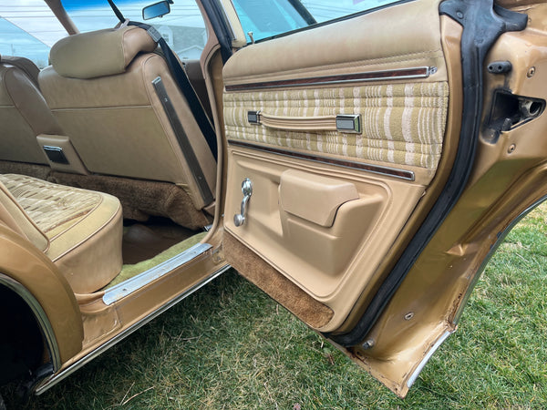 1977 Oldsmobile Cutlass Supreme