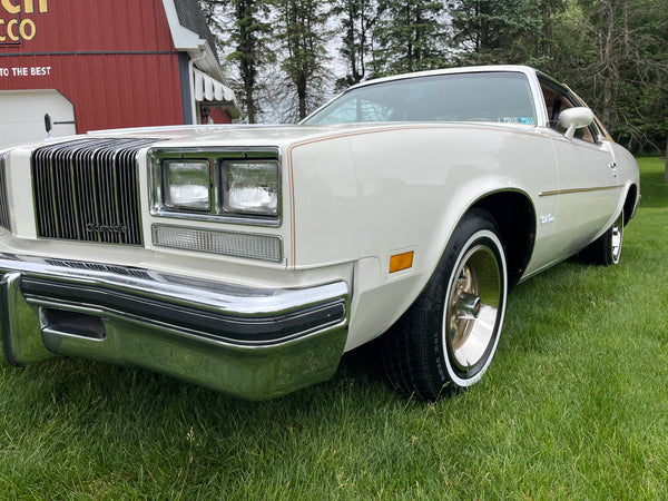 1977 Oldsmobile Cutlass Supreme