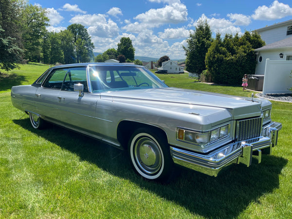 1975 Cadillac DeVille Sedan
