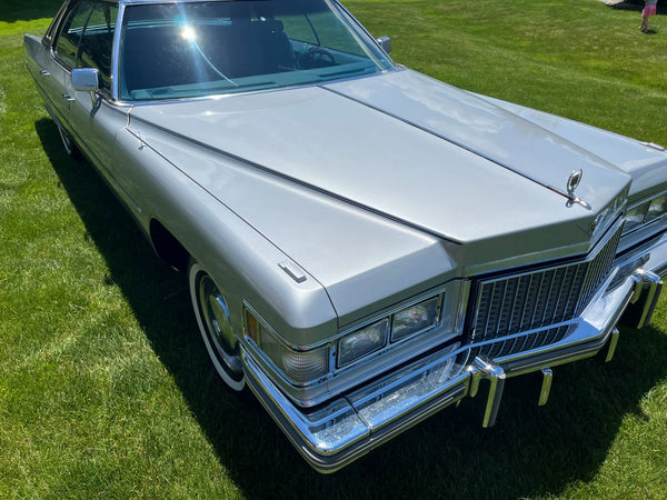 1975 Cadillac DeVille Sedan