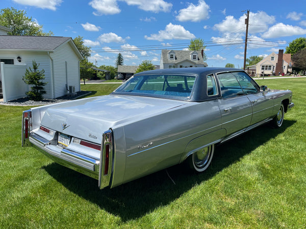 1975 Cadillac DeVille Sedan