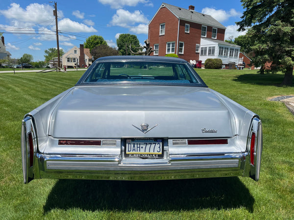 1975 Cadillac DeVille Sedan