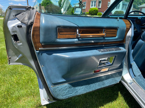 1975 Cadillac DeVille Sedan