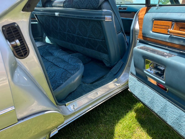 1975 Cadillac DeVille Sedan