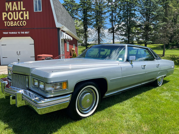 1975 Cadillac DeVille Sedan