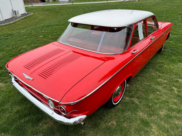 1961 Chevrolet Corvair 700
