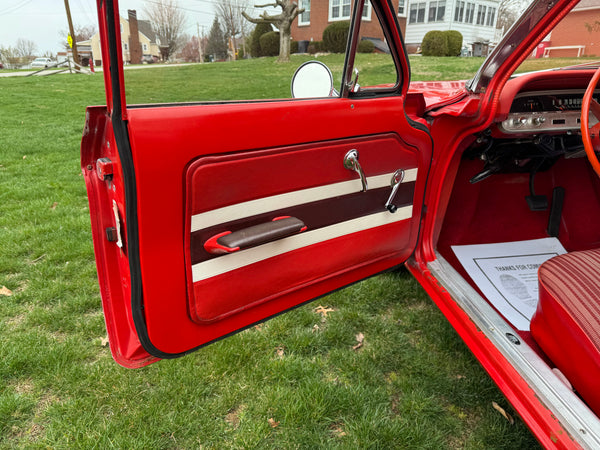 1961 Chevrolet Corvair 700