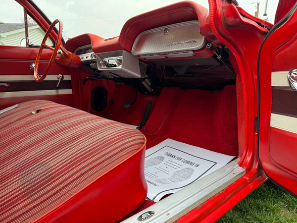 1961 Chevrolet Corvair 700