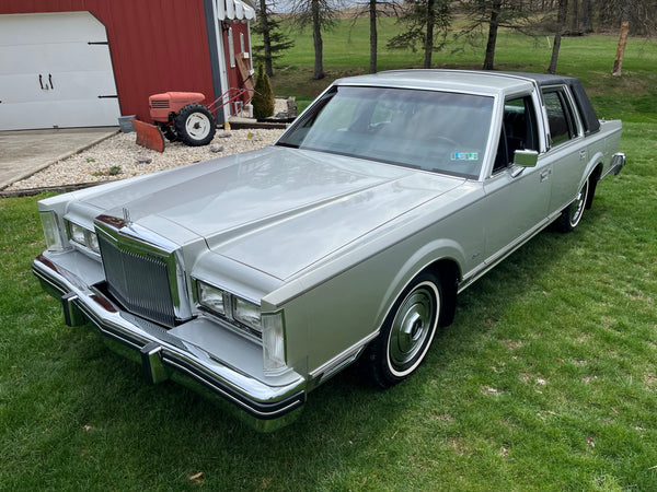 1984 Lincoln Town Car