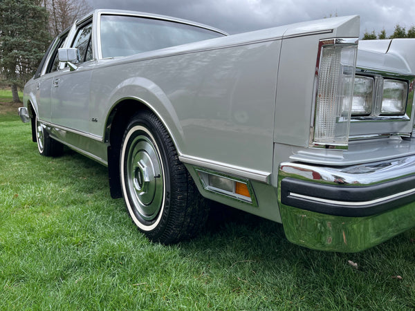 1984 Lincoln Town Car