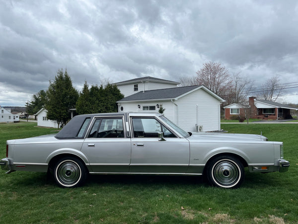 1984 Lincoln Town Car