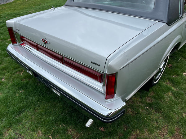 1984 Lincoln Town Car