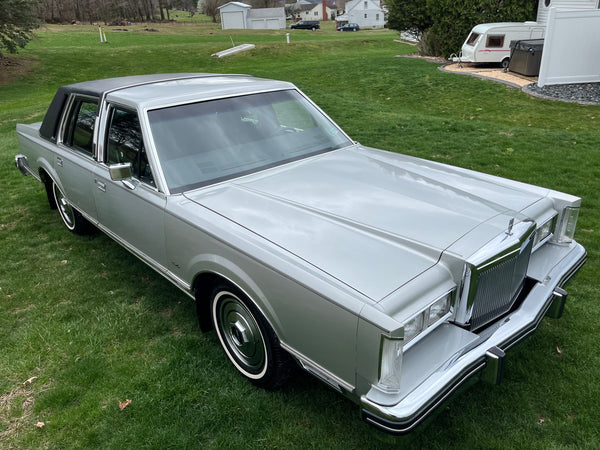 1984 Lincoln Town Car