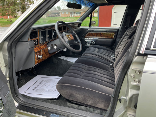 1984 Lincoln Town Car