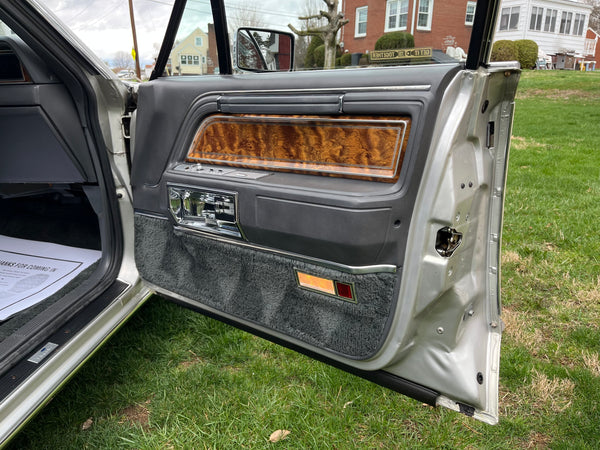 1984 Lincoln Town Car