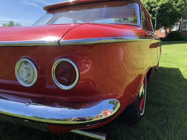 1961 Chevrolet Corvair 700