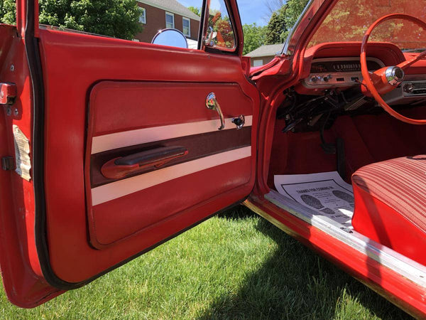1961 Chevrolet Corvair 700