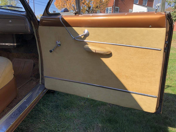 1951 Ford Victoria