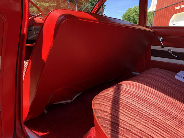 1961 Chevrolet Corvair 700