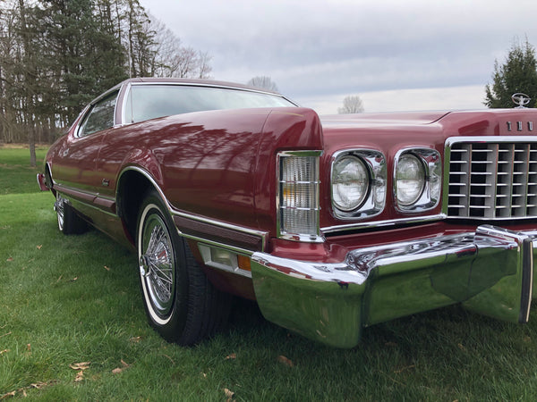1974 Ford Thunderbird