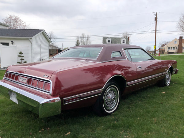 1974 Ford Thunderbird