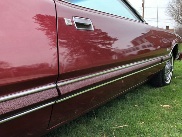 1974 Ford Thunderbird