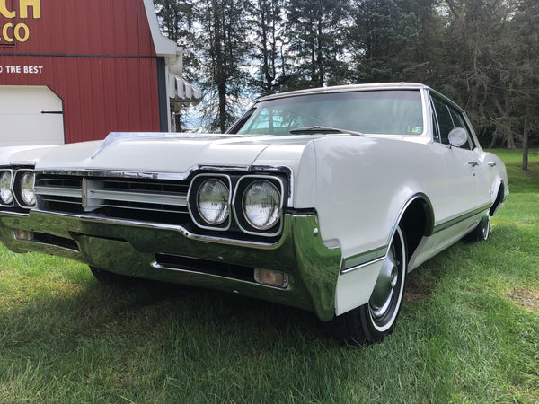 1966 Oldsmobile Cutlass Supreme