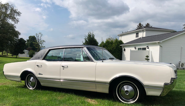 1966 Oldsmobile Cutlass Supreme