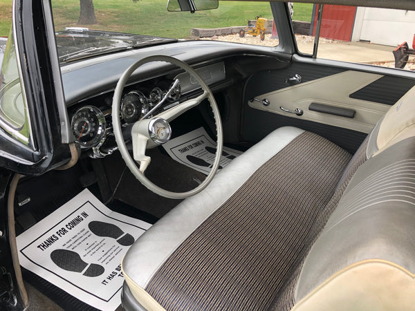 1958 Pontiac Chieftain