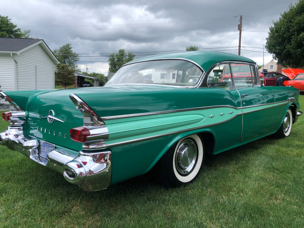 1957 Pontiac Super Chief