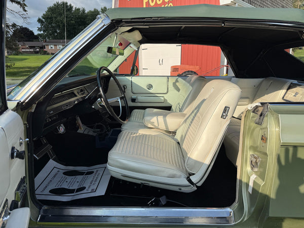 1968 Chrysler 300 Convertible
