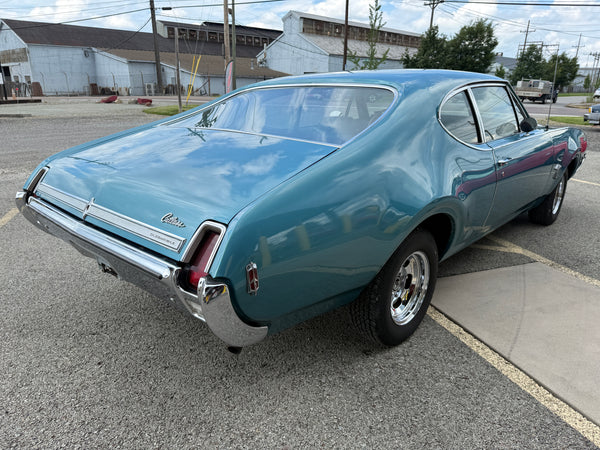 1969 Oldsmobile Cutlass Supreme S