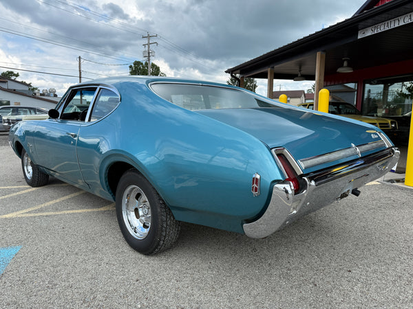 1969 Oldsmobile Cutlass Supreme S