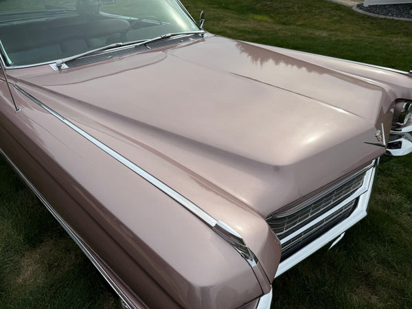 1963 Cadillac Sedan DeVille