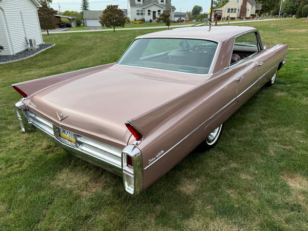 1963 Cadillac Sedan DeVille