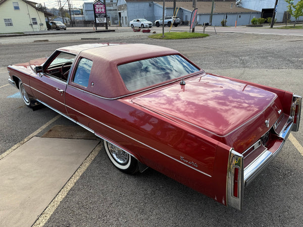 1976 Cadillac Coupe DeVille