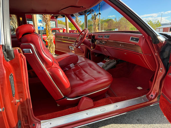 1976 Cadillac Coupe DeVille