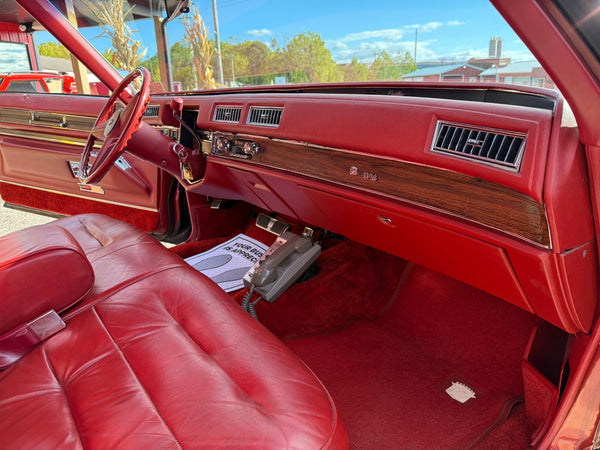1976 Cadillac Coupe DeVille