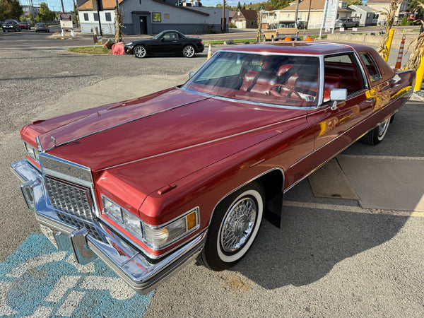 1976 Cadillac Coupe DeVille