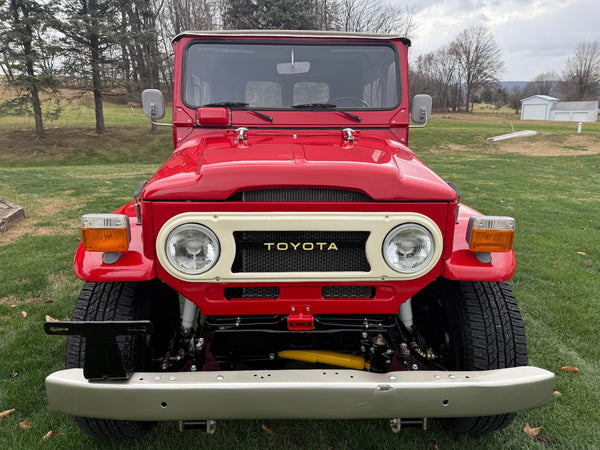 1977 Toyota FJ-40 Land Cruiser